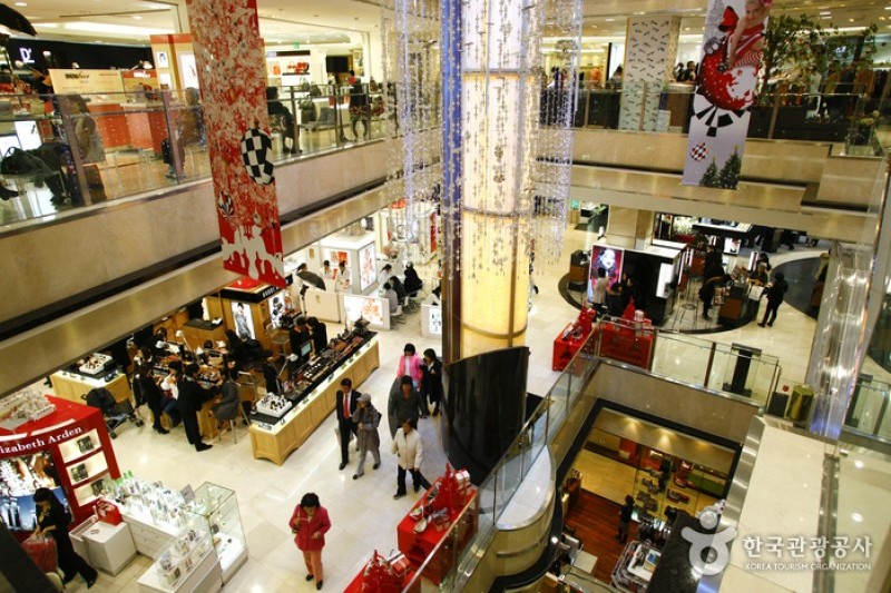 樂天百貨公司AVENUEL總店