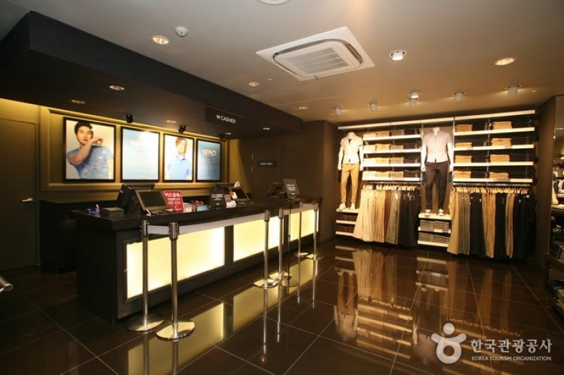 SPAO明洞店
