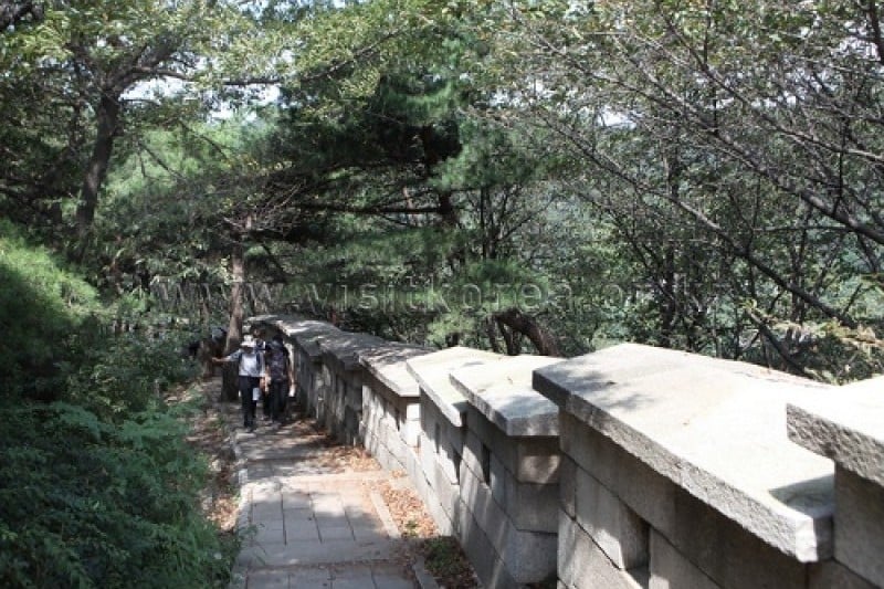 北岳山