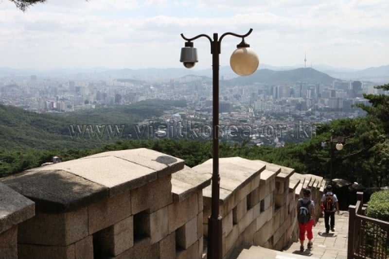 北岳山