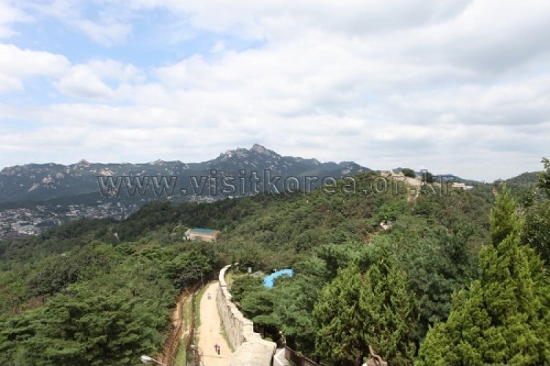 北岳山
