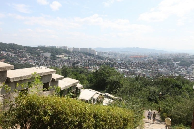 北岳山