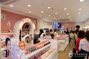 ETUDE HOUSE 明洞1號店