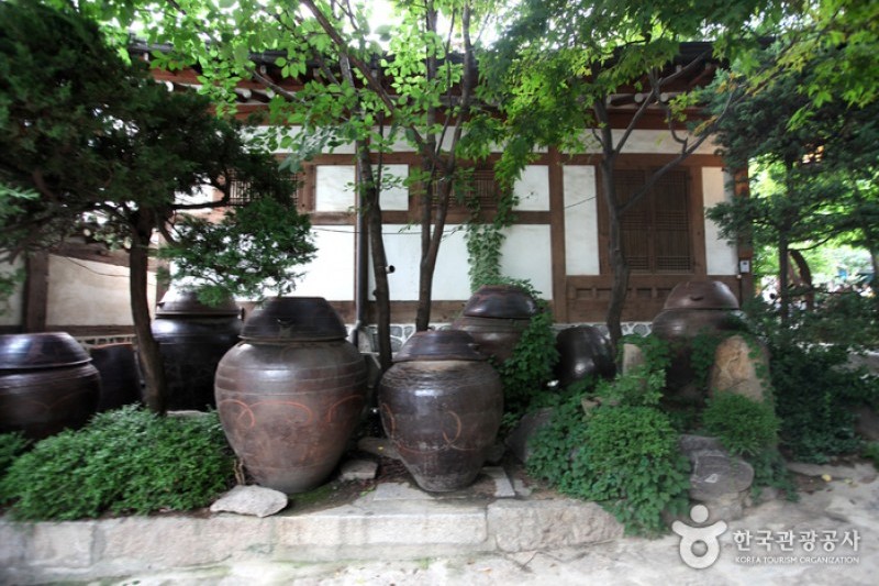 耕仁美術館