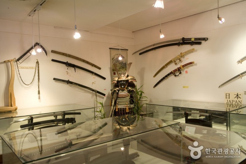 刀劍展示館 
