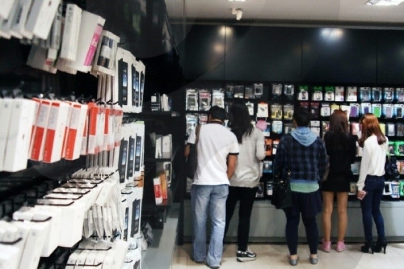 Frisbee 弘大店 (1/7)