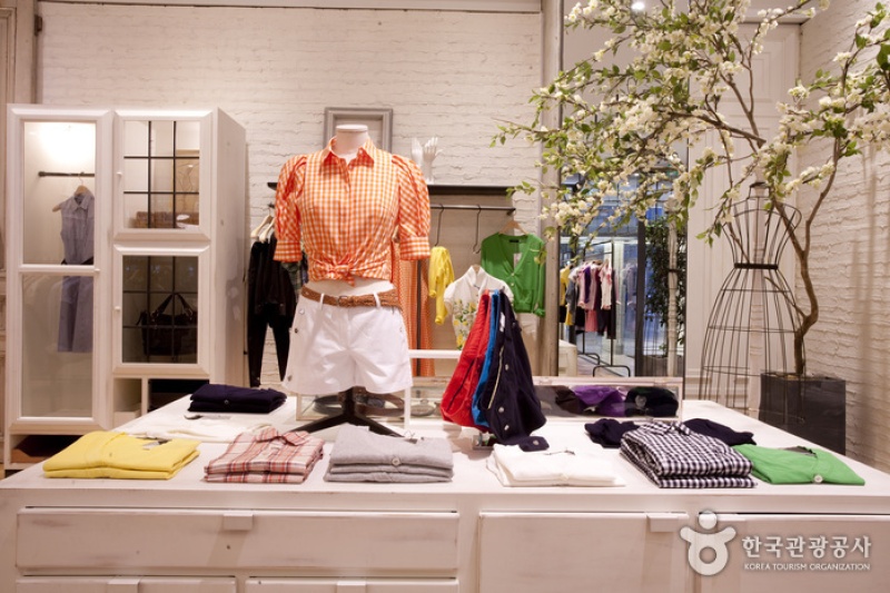 BEAN POLE U♭時代廣場店 (4/15)