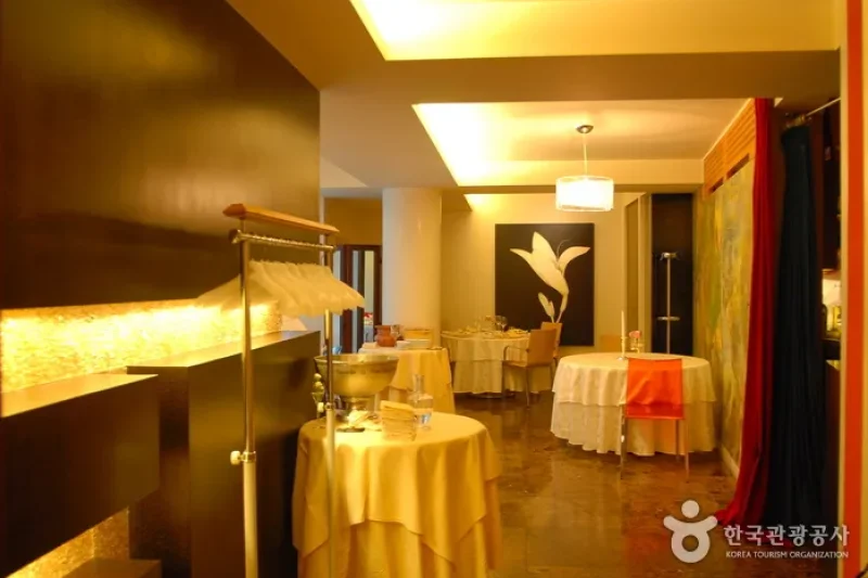 Ristorante EO (1/8)