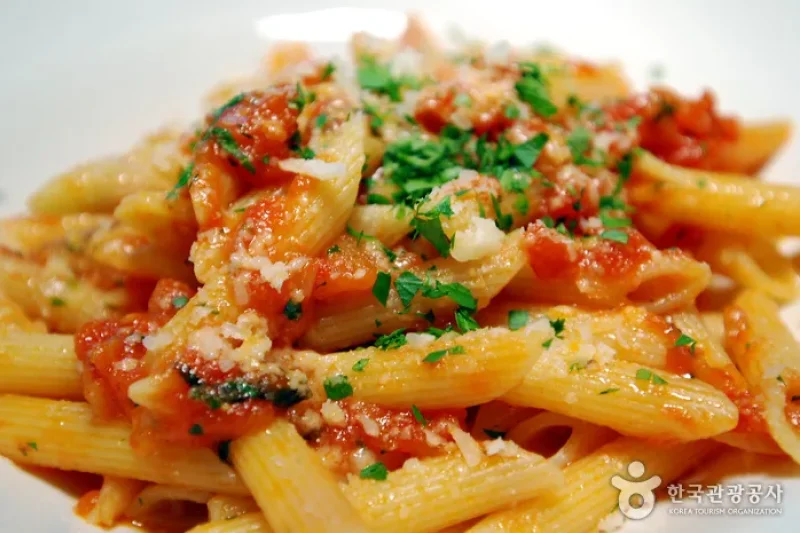 La Tavola (5/8)