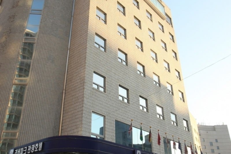 Riverpark飯店
