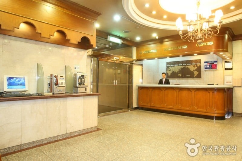 Riverpark飯店