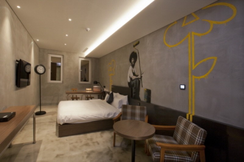 Hotel The Designers三成店