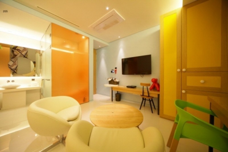 Hotel The Designers三成店