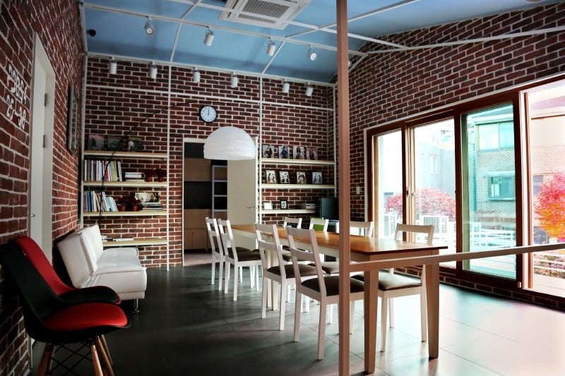 KPOPSTAY 