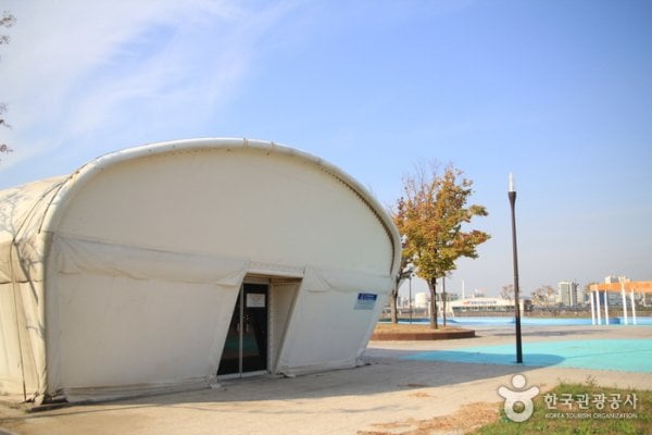 漢江市民公園汝矣島户外游泳池