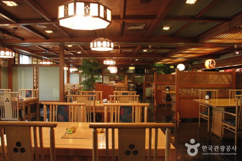 SAKA-E (10/13)