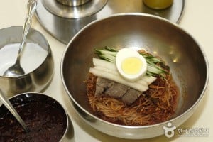 明洞咸興麪屋