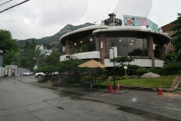 北岳亭