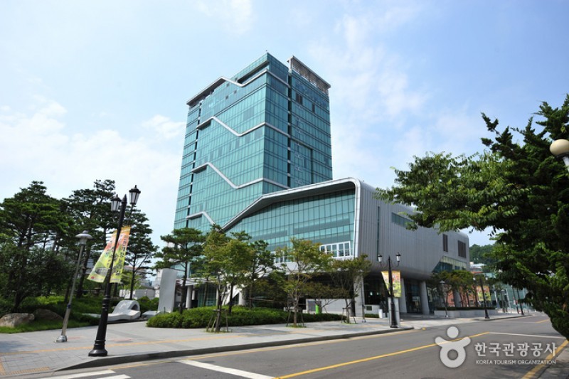 Harbor Park飯店