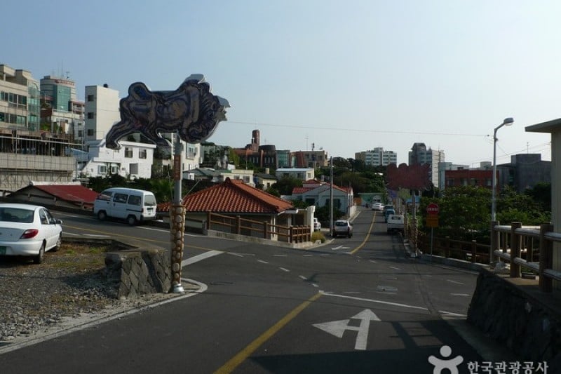 李仲燮美術館
