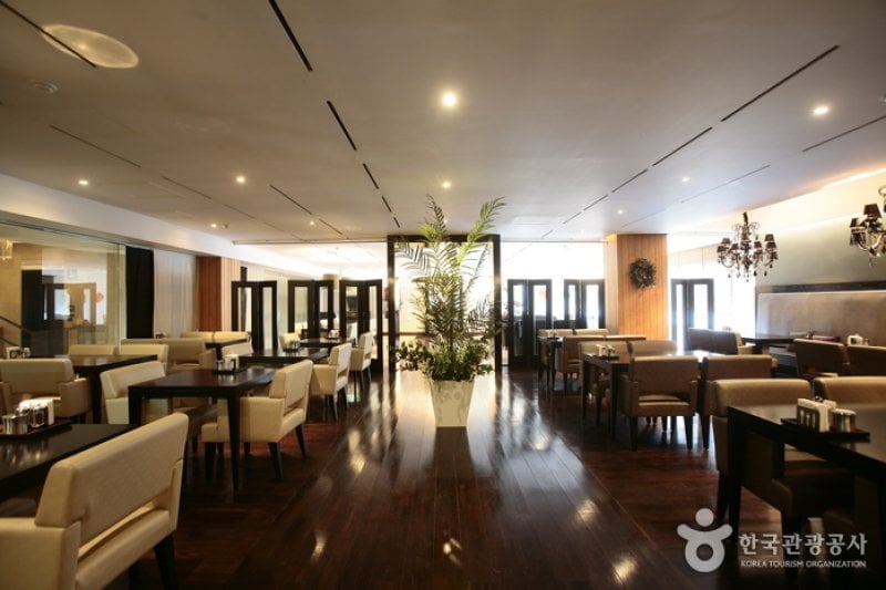The Baume Couture Boutique飯店
