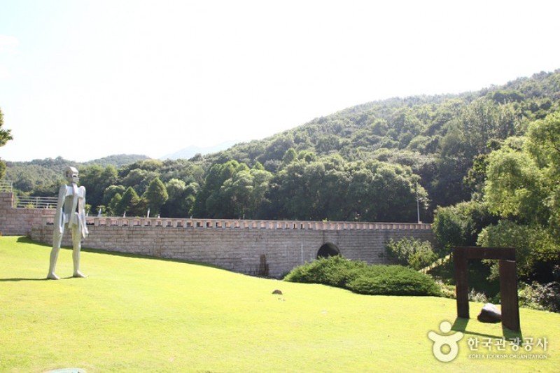 國立現代美術館(果川館)