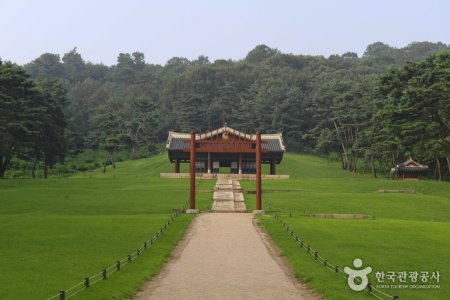 高陽西五陵 [UNESCO世界文化遺產]