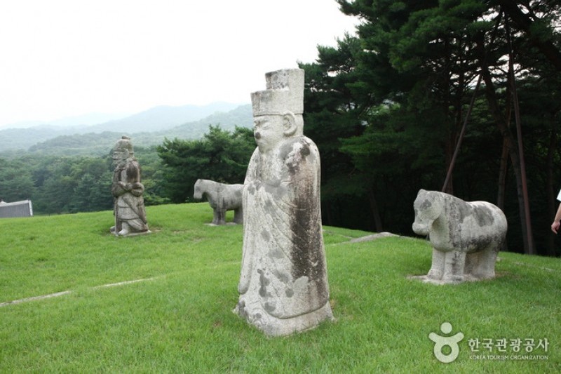 九里東九陵 [UNESCO世界文化遺產]