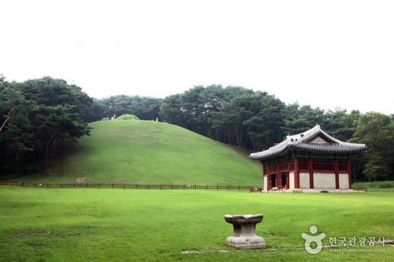 九里東九陵 [UNESCO世界文化遺產]