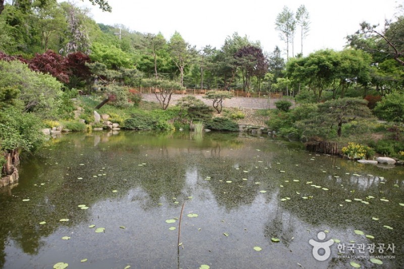 韓宅植物園
