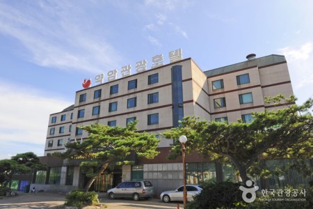 藥岩紅焰泉觀光酒店