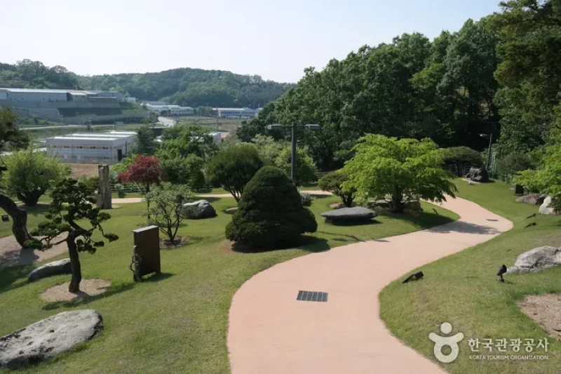 笑鬱園 (1/29)