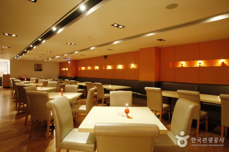Castle飯店 (2/22)