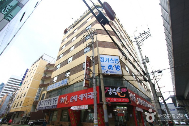 Plaza飯店
