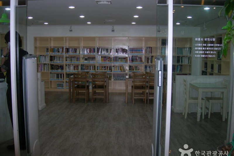 福泉博物館