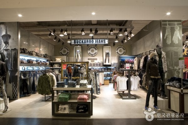 釜山新世界 BUCKAROO