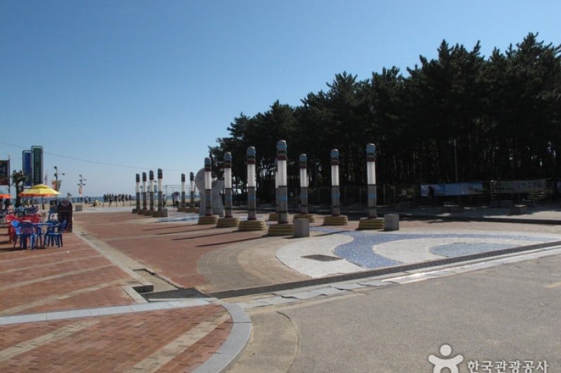束草海邊