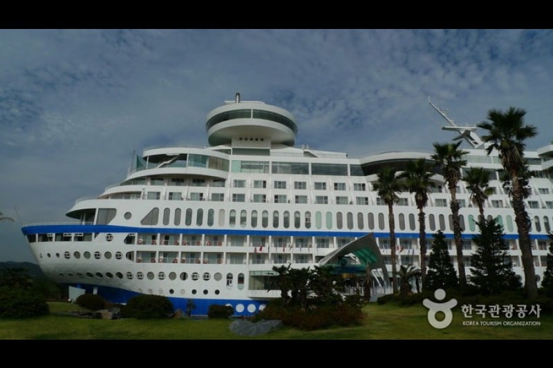 Sun Cruise