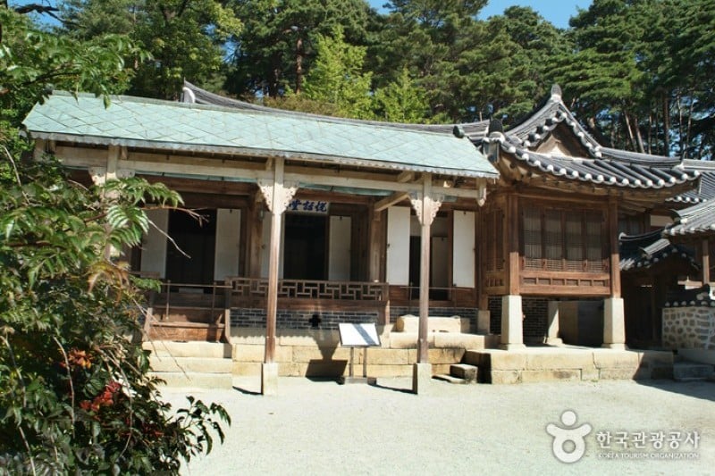 江陵船橋莊