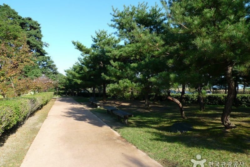 江陵船橋莊