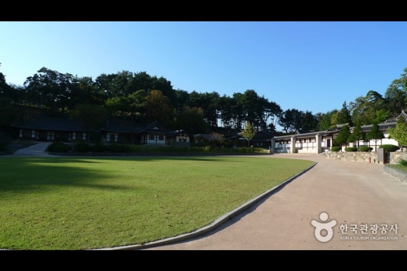 江陵船橋莊