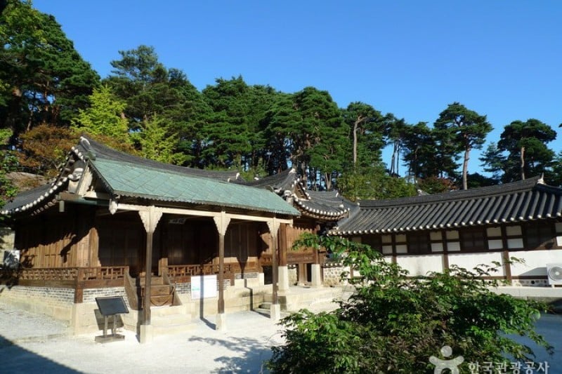 江陵船橋莊