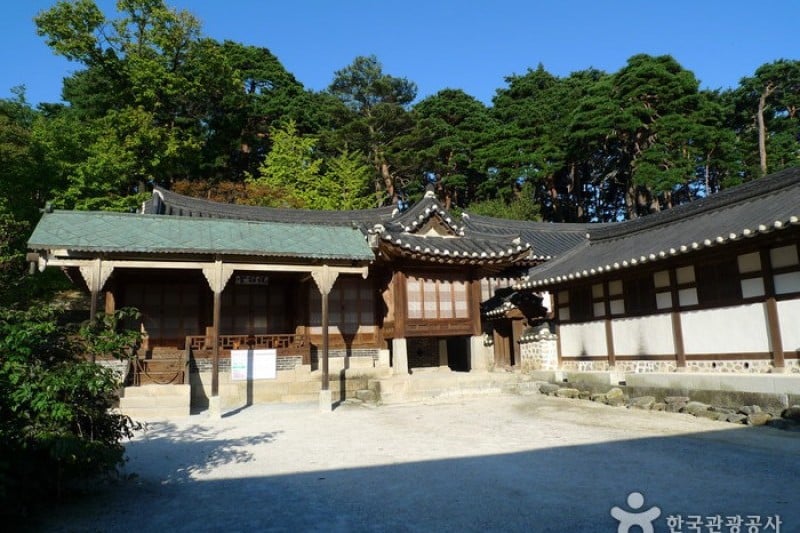 江陵船橋莊