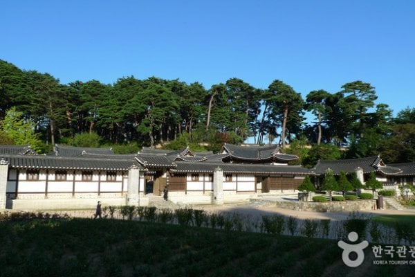 江陵船橋莊