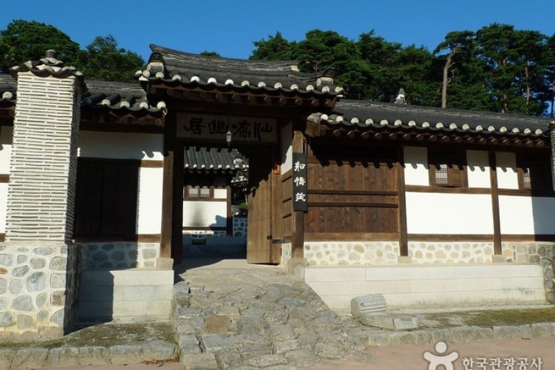 江陵船橋莊