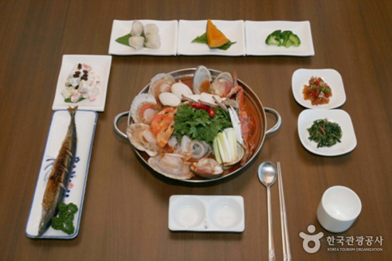 日出峰生魚片