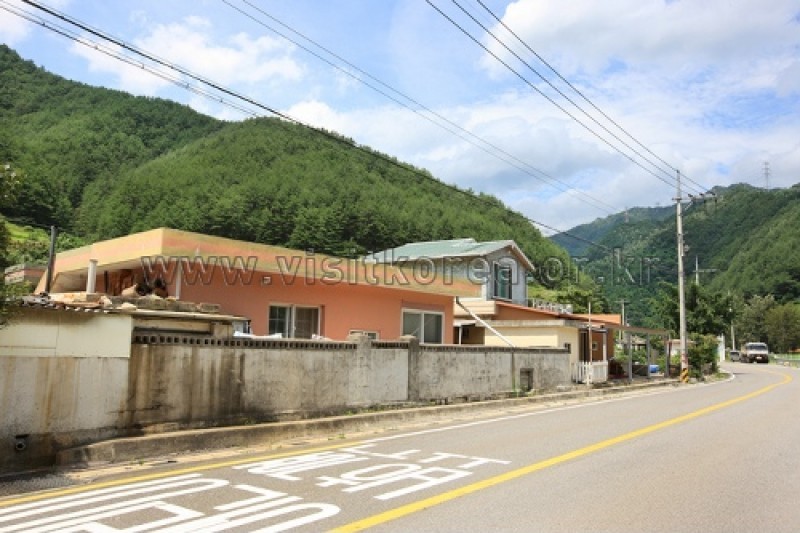 三陟德豐溪谷村