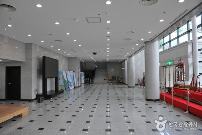 京畿道國樂堂