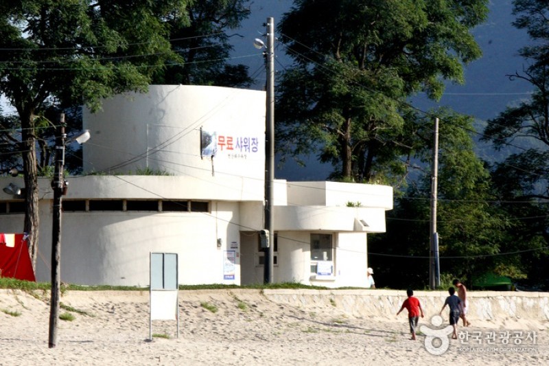 邊山海水浴場