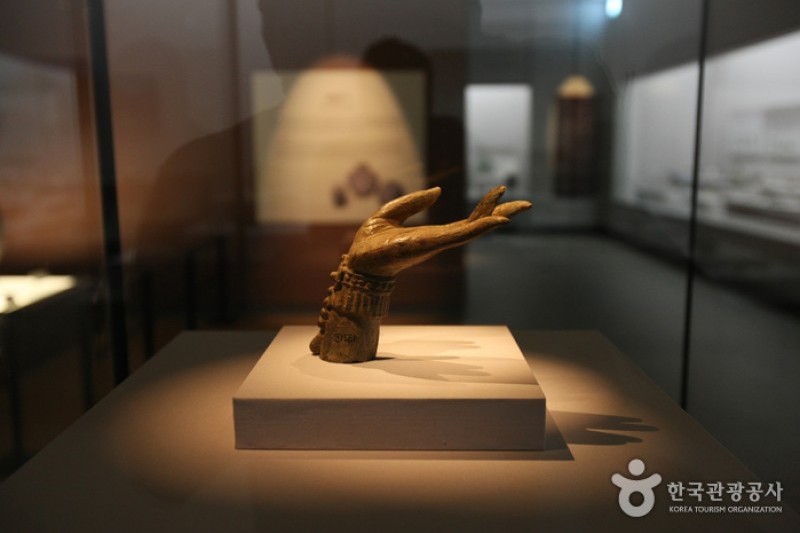 彌樂寺址遺物展示館 (16/30)